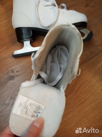 Коньки Decathlon 33/34