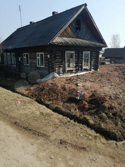 Дом 35 м² на участке 4 сот.