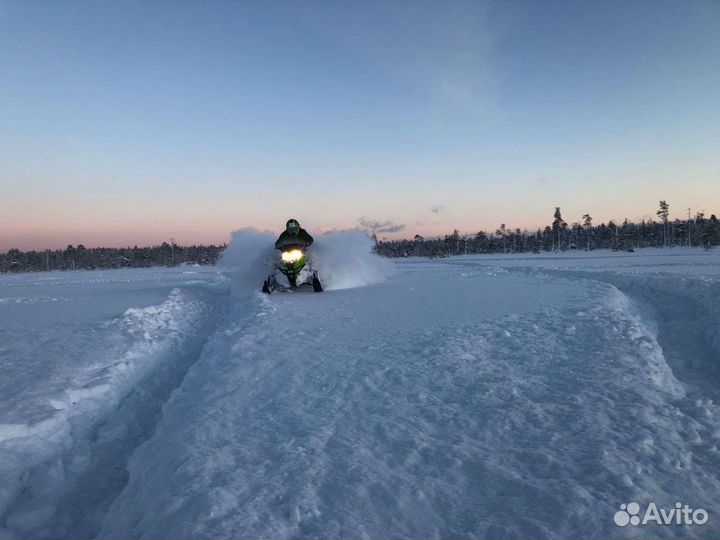 Продаю снегоход