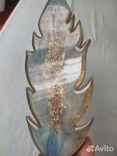 Подставка перо из эпоксидной смолы