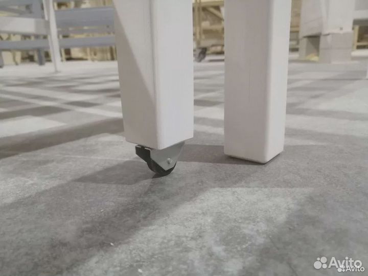 Кроватка из массива сосны Софа-2 с лесенкой