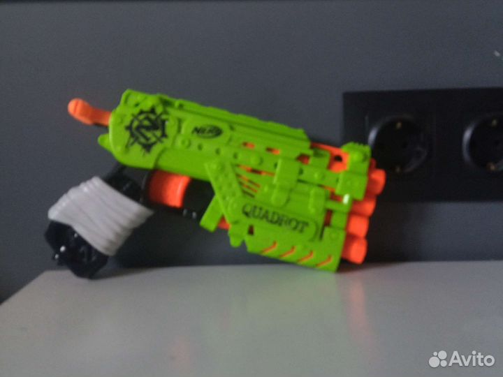 Nerf Zombie Quadrot Игрушка детская пластиковая