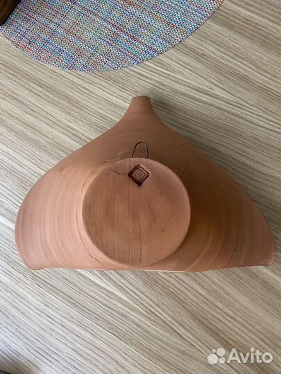 Декоративные глиняные украшения на стену