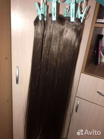 Волосы на заколках