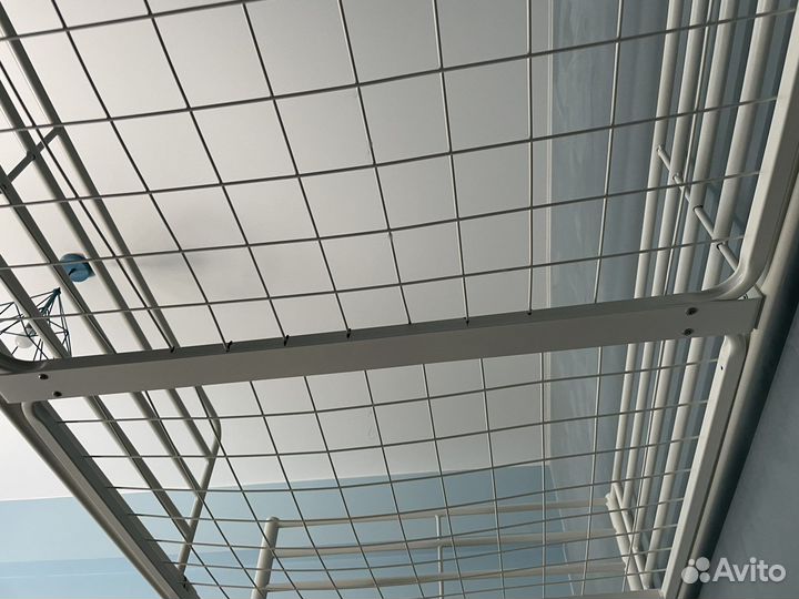 Двухъярусная кровать IKEA