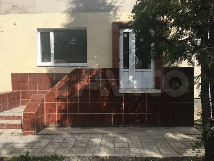 Торговая площадь, 33 м²