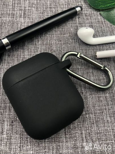 Чехлы для беспроводных наушников (AirPods)