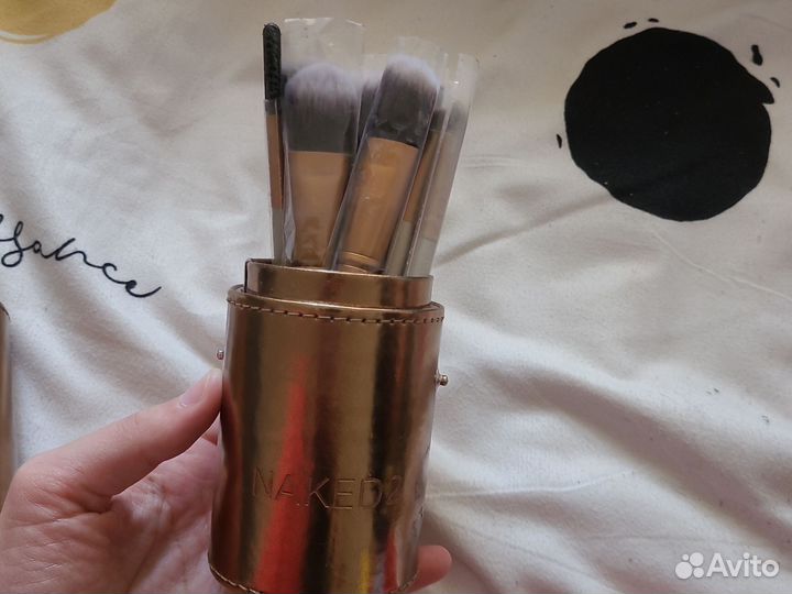 Кисти для макияжа