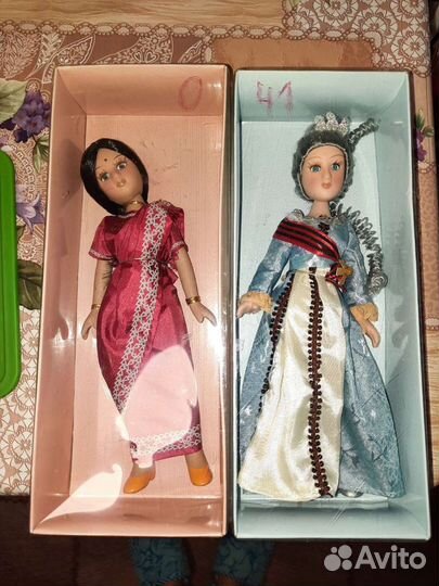 Куклы фарфоровые