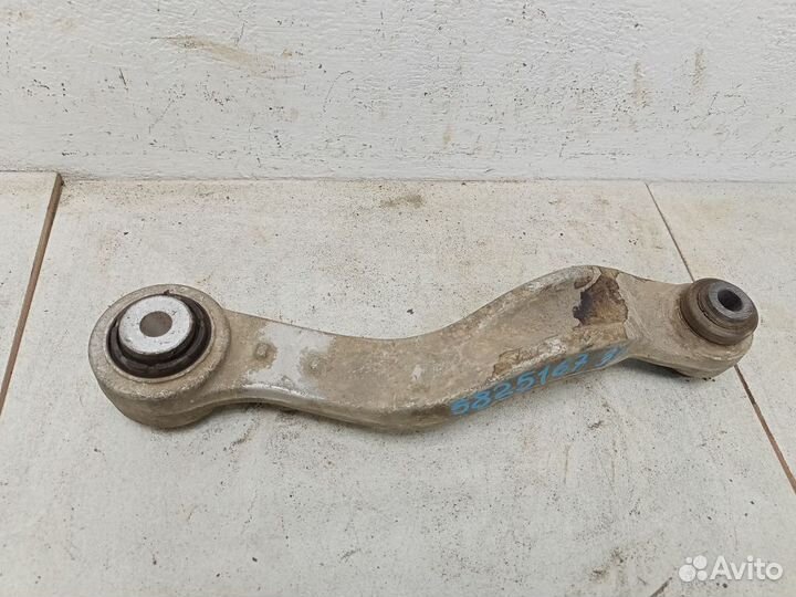 Рычаг задний верхний левый