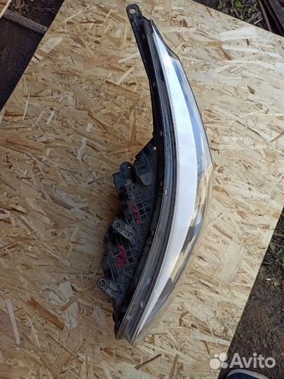 Фара левая KIA Ceed 2012-2015 JD