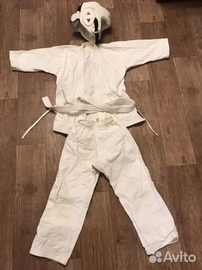 Комплект Кимоно для карате защита шлем 6-8 лет