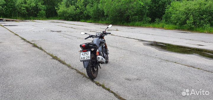 Stels Flame 200