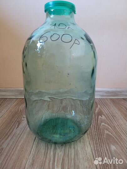 Бутыль стеклянная 10, 20 литров