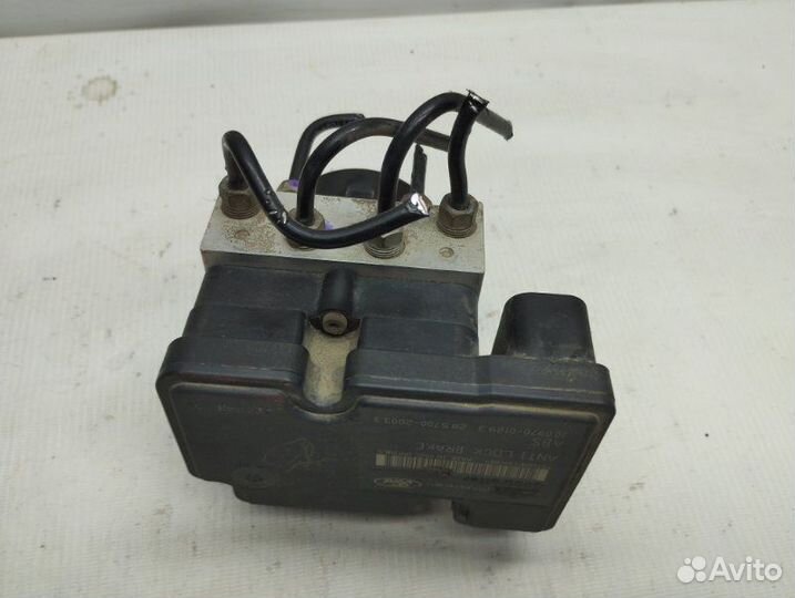 Блок abs Ford Focus хэтчбек 2010