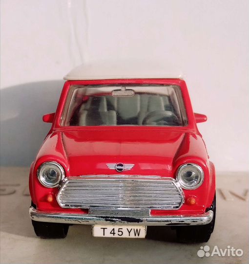 Модель автом. mini cooper