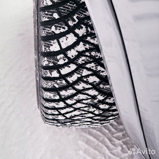 Dunlop SP Winter Ice 03 235/50 R18 101T