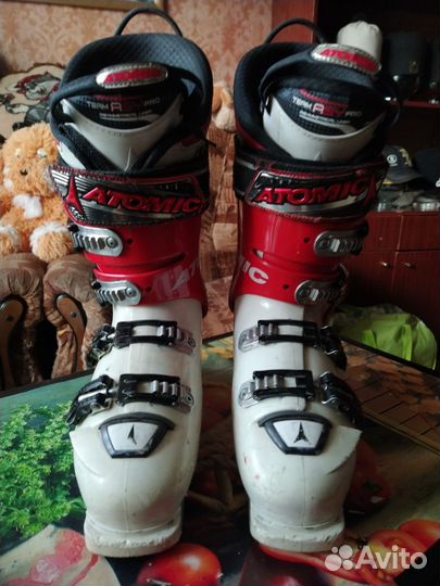 Горнолыжные ботинки Atomic 27.5