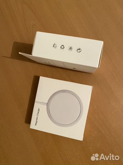 Беспроводная зарядка для iPhone Magsafe