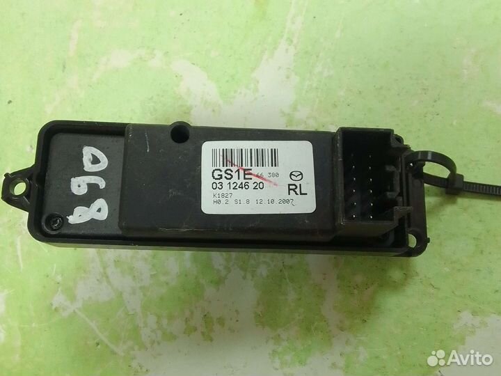 Кнопка стеклоподъемника Mazda Mazda 6 GH седан L8