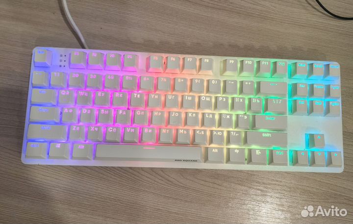 Игровая Клавиатура белая приятная