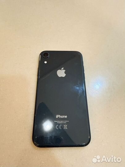 iPhone Xr, 64 ГБ