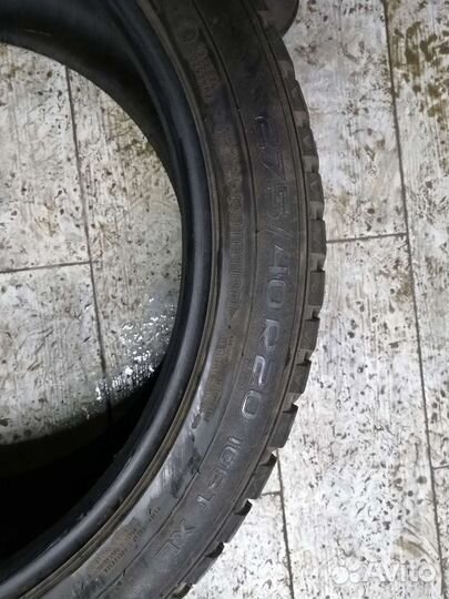 Nokian Tyres Hakkapeliitta 8 SUV 275/40 R20