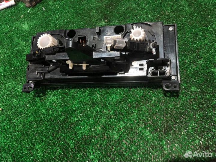 Блок управления отопителем Chevrolet Lanos