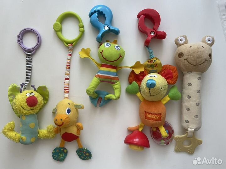 Детские игрушки (погремушки, прорезыватели)