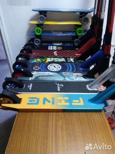 Трюковой самокат в ассортименте