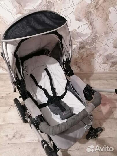 Прогулочная коляска capella