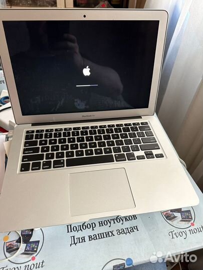 MacBook Pro 13, 256gb SSD, 10gb озу