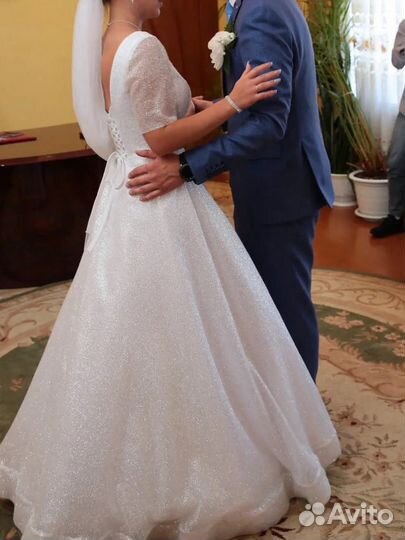 Свадебное платье 42,на бал,для фотосессии