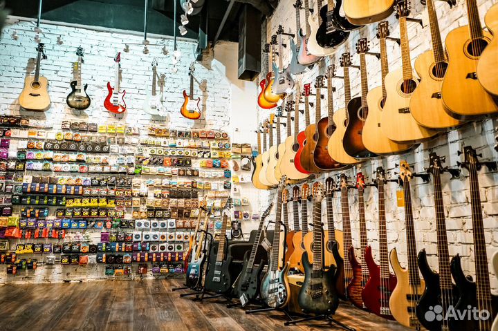 Комбоусилитель для Бас-гитары Belcat 25B