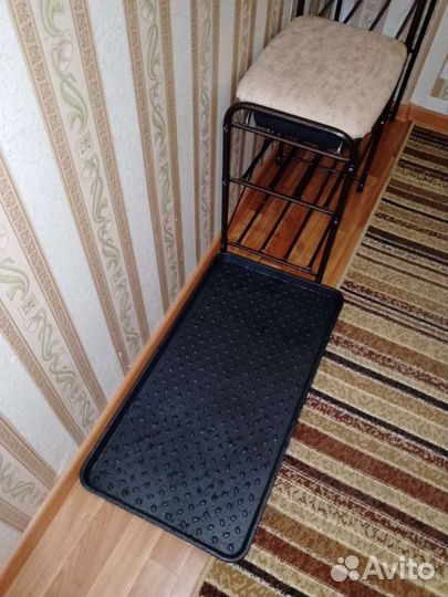 Подставка для обуви и вешалка