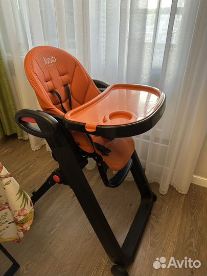 Стульчик для кормления nuovita