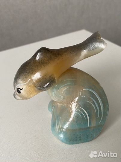 Фигурка Дельфин