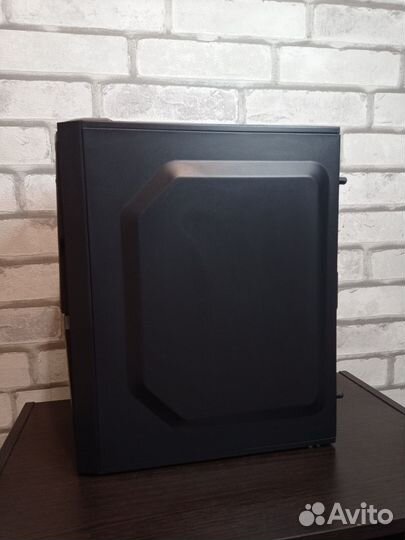 Корпус для пк Zalman ZM-T4