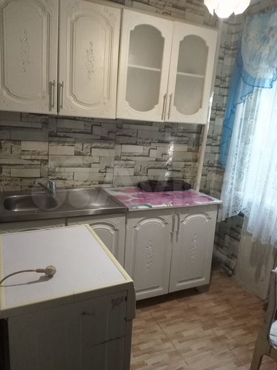 2-к. квартира, 42 м², 1/5 эт.