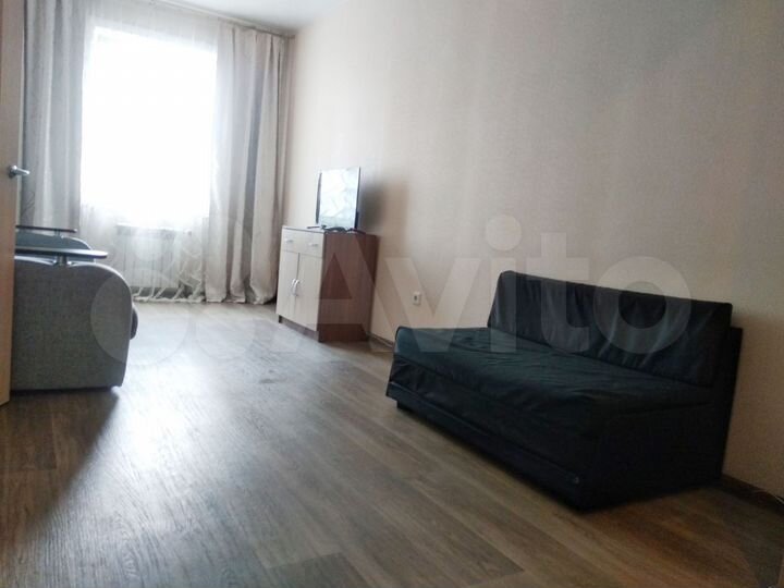 1-к. квартира, 42 м², 7/18 эт.