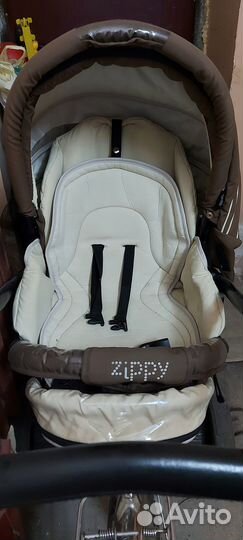 Коляска zippy 3 в 1