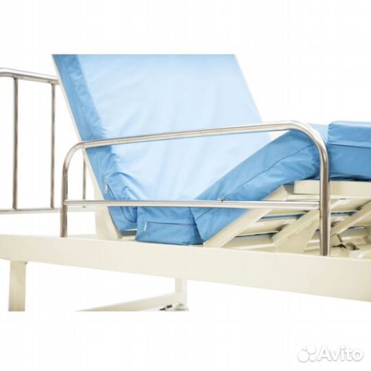 Медицинская кровать для инвалидов