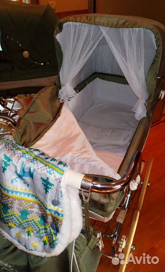 Прогулочная коляска 2 в 1