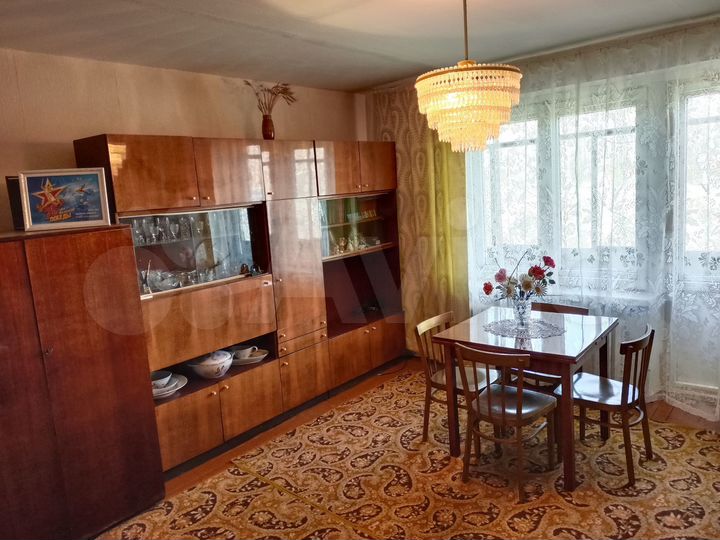 1-к. квартира, 42 м², 2/2 эт.