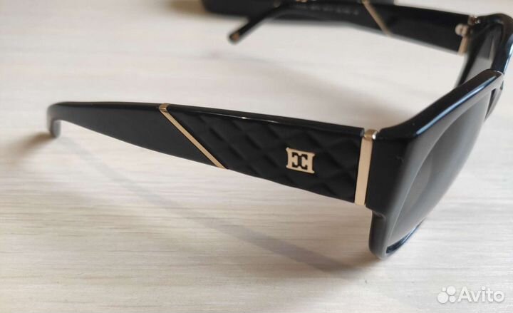 Солнцезащитные очки женские Escada оригинал