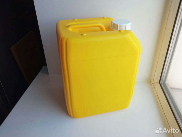 Канистра пластиковая 10 литров