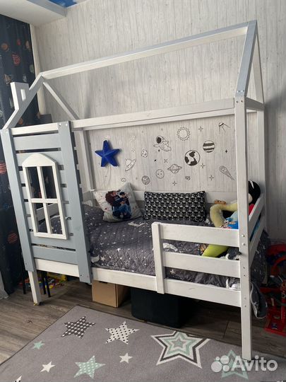 Детская кровать домик