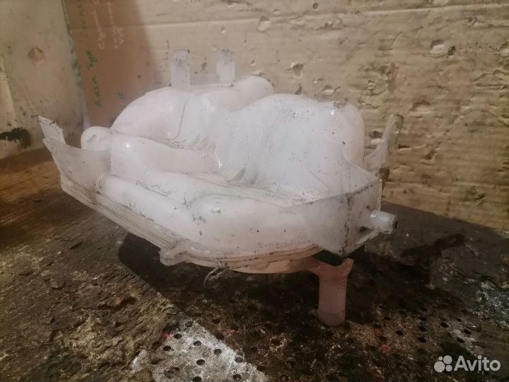 Бачок расширительный Land Rover Range Rover Sport