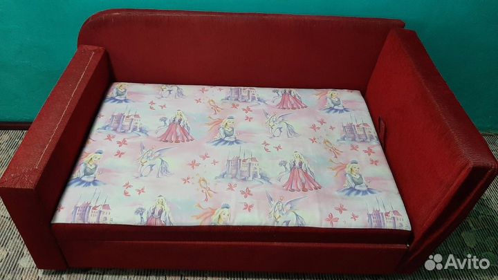 Детский диванчик раскладной бу