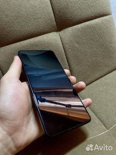 TECNO Camon 20 Pro, 8/256 ГБ